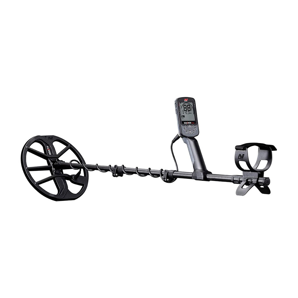 Minelab EQUINOX 700 All Terrain Treasure Detector